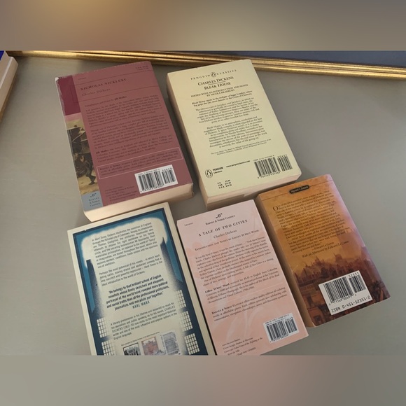 Collection of Classic Charles Dickens Paperback Books GUC Oliver Twist Etc - Picture 7 of 7